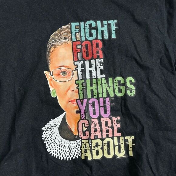 Ruth Bader Ginsburg T-shirt Short Sleeve Shirt - Picture 3 of 4